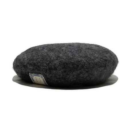 THE H.W.DOG&CO.／LEATHER WAPPEN FLUFFY BERET