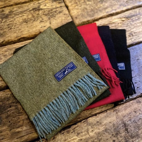 HIGHLAND TWEEDS / PLAIN SCARF