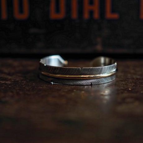 John Nelson ／ FEATHER BANGLE 12K G.F -13mm-