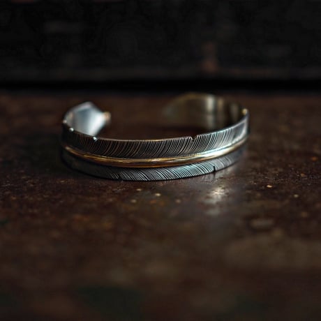 John Nelson ／ FEATHER BANGLE 12K G.F -13mm-