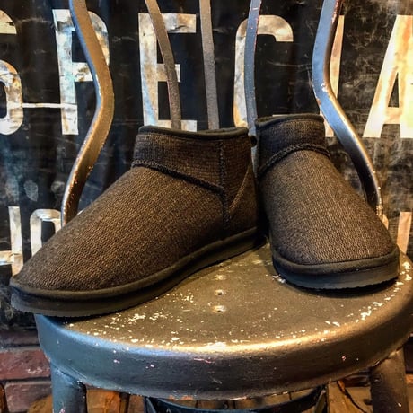 Browns Beach / Boa Boots