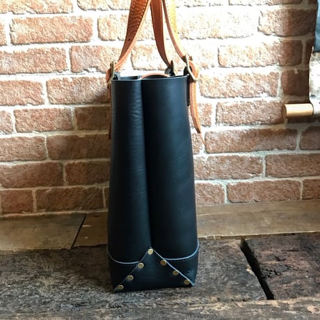 LEFT HAND TOTE BAG  / BLACK×CAMEL (S)