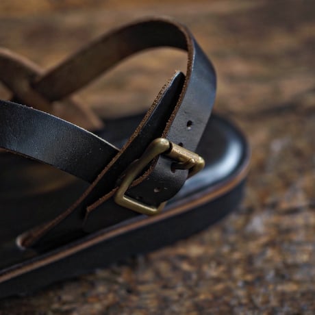 LIGHT MARKER ／ RISHIKESH SANDAL（BLACK CHROMEXCEL）