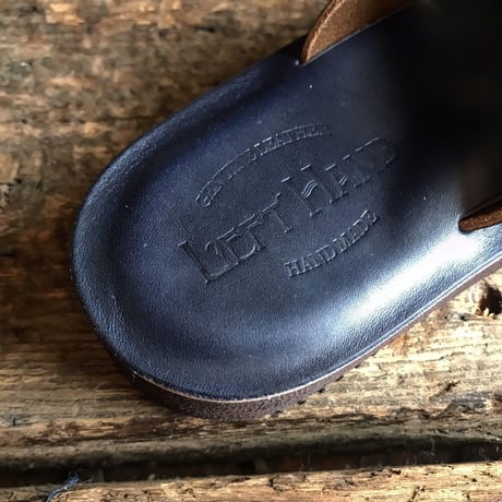 LEFTHAND / トングプレーンレザーサンダル ( CAMO×NAVY)