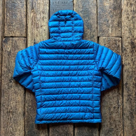 patagonia / ﾒﾝｽﾞﾀﾞｳﾝｾｰﾀｰﾌｰﾃﾞｨ