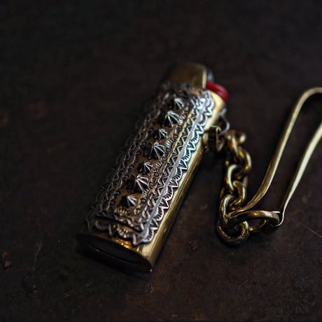 DUCK TAIL ／ Silver＆Brass Lighter Case "Wolf"