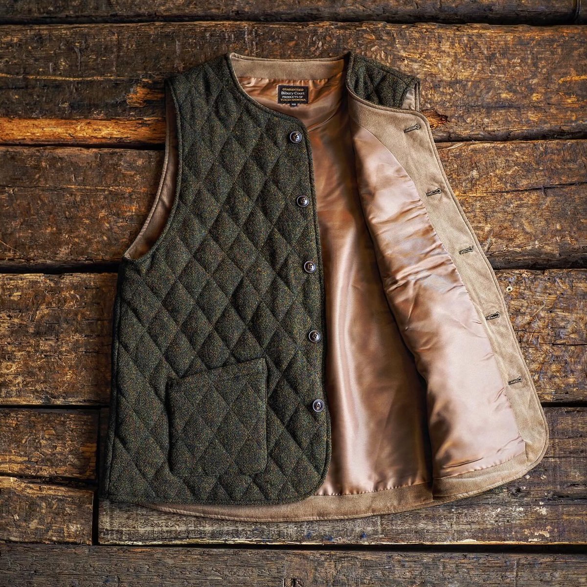 Bibury Court / Tweed Quilting Vest | CALIFORNIA