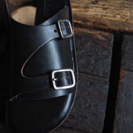 LIGHT MARKER /DOUBLE MONK STRAP SANDAL  (BLACK CHROMEXCEL)