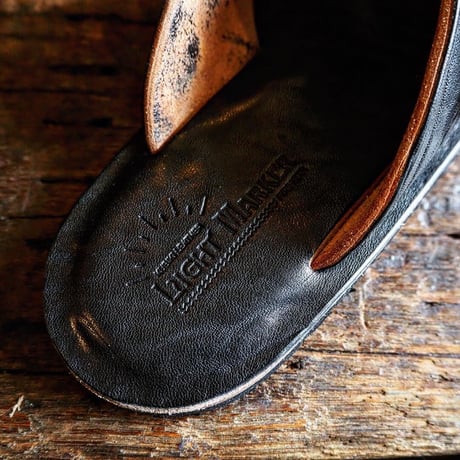 LIGHT MARKER /DOUBLE MONK STRAP SANDAL (手染めBLACK HORSE HIDE)