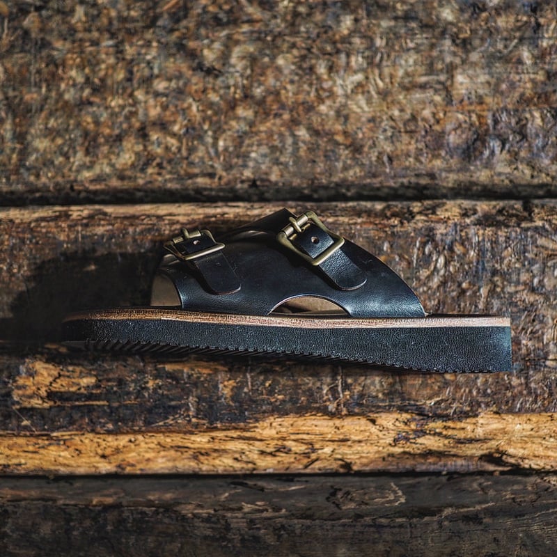 LIGHT MARKER /DOUBLE MONK STRAP SANDAL (BLACK C