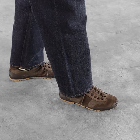 moonstar ／ GYMNA ACE -Brown-