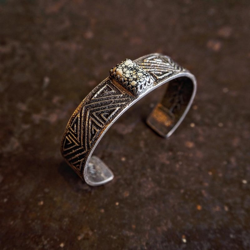 DIFFERENT PREMIUM BANGLE ディファレント バングル Gilbert Dino Garcia / Tufa Cast Bangle 