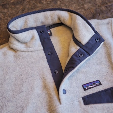 patagonia / MEN'S LW SYNCH SNAP-T P/O