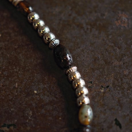 DUCK TAIL ／Heishi & Shell Beads Necklace "Type-C"
