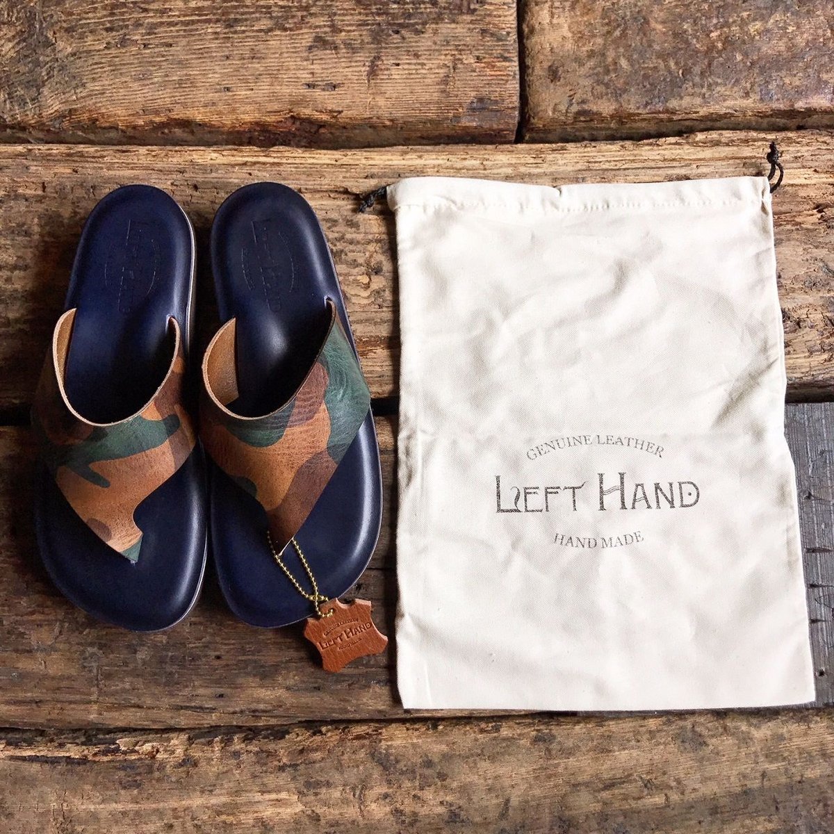 レフトハンド　サンダル LEFTHAND / トングプレーンレザーサンダル ( CAMO×NAVY) | CALIFO