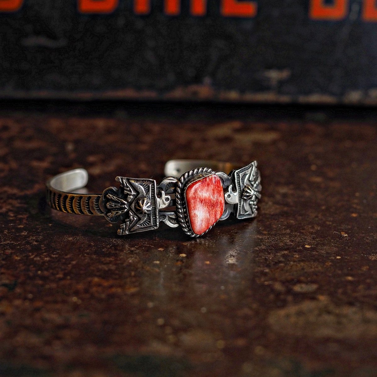 Navajo ナバホ Russell Sam Spiny Oyster バングル Russell Sam ／ OLD STYLE BANGLE 