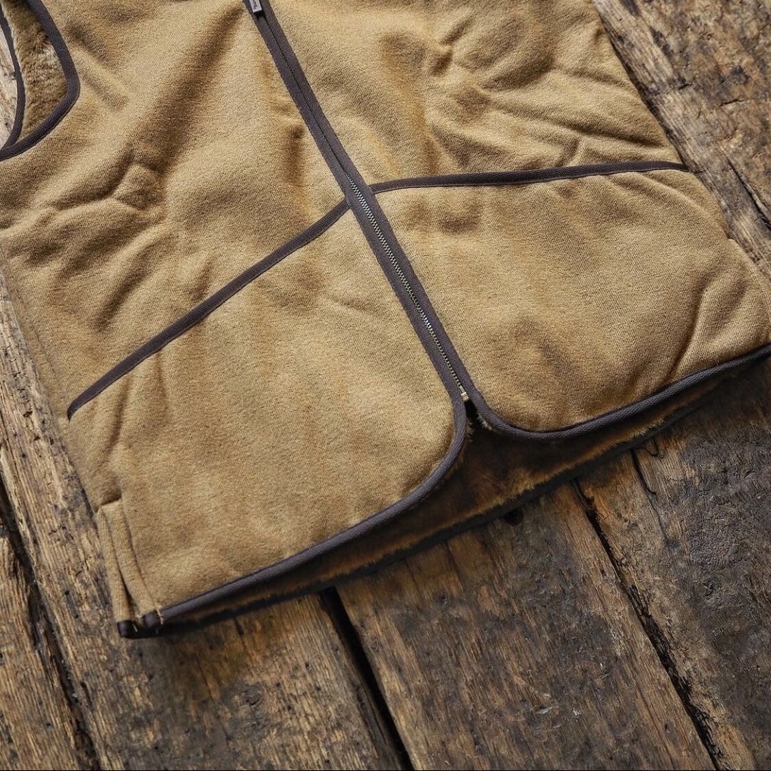 Barbour / Front Zip Fur Liner Vest | CALIFORNIA Barbour / Front Zip Fur Liner Vest | CALIFORNIA