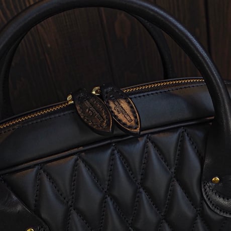 DEER HORN SMITH'S ／ DIA STITCH LEATHER BAG -Mini-