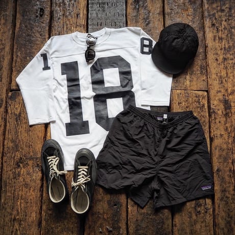 ANONYMOUS HANDS ／ FOOTBALL TEE