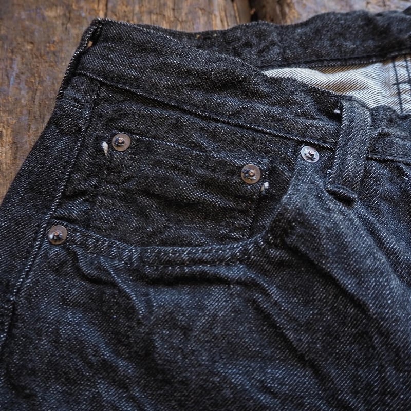 【美品】0105 BKブラックデニムW33 FULLCOUNT 0105BK - Wide Black Denim - – FULLCOUNT