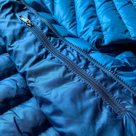 patagonia / ﾒﾝｽﾞﾀﾞｳﾝｾｰﾀｰﾌｰﾃﾞｨ