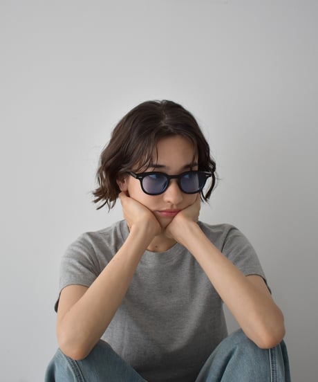 sunglasses-02043　UV400　ブラックフレーム サングラス　ライトブラウン　ダークブラウン　ブルー　ブラック