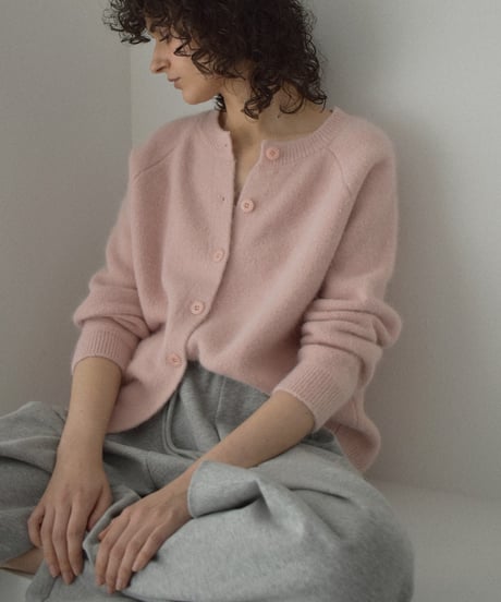 knit-02370　アルパカ混 クルーネック ニット カーディガン　ピンク　グレー