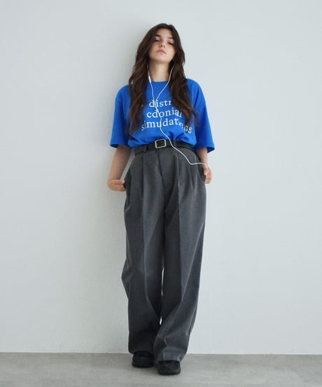 nh-tops-02612　オーバーサイズ ロゴ Tシャツ　ホワイト　ブルー
