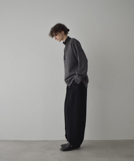 knit-02346　Vネック オーバーニット　エクリュ　グレー　ブラック