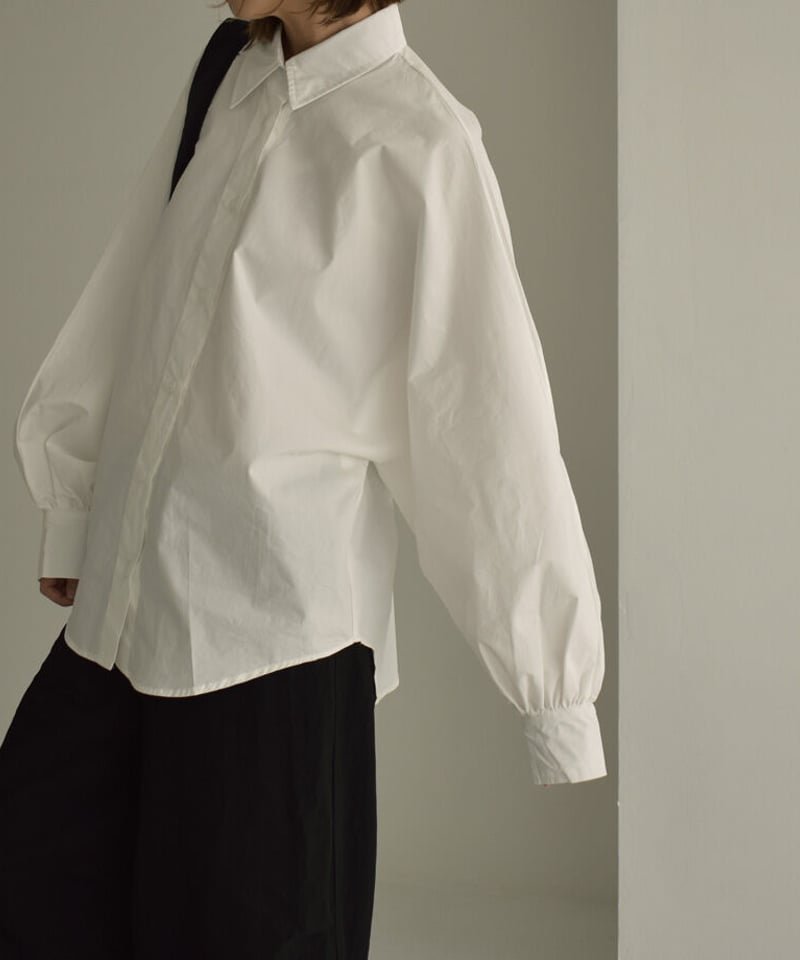 tops-02384 ドルマンスリーブギャザーシャツ ホワイト ブラック | L