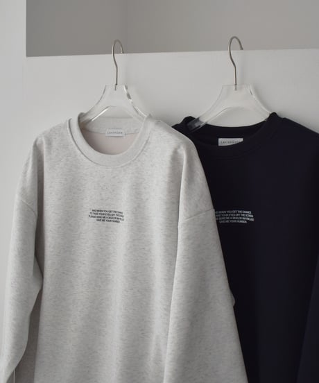 【UNISEX】 tops-02589　"AND WHEN YOU..."  ロゴ プルオーバー　オートミール　ブラック