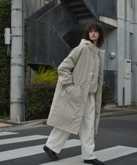 outer-02093　中綿 ボリューム ロングコート　グレージュ　ブラック
