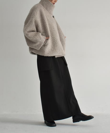 coat-02052　ウール混 ハイネック ブークレ ショート コート　ライトグレージュ　モカ