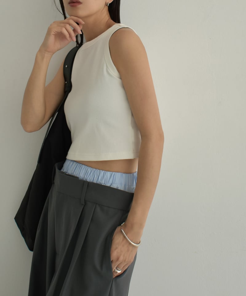 nh-tops-02486 リブクロップド タンクトップ ホワイト ブラック nh-tops-02486 リブクロップド タンクトップ ホワイト ブラック
