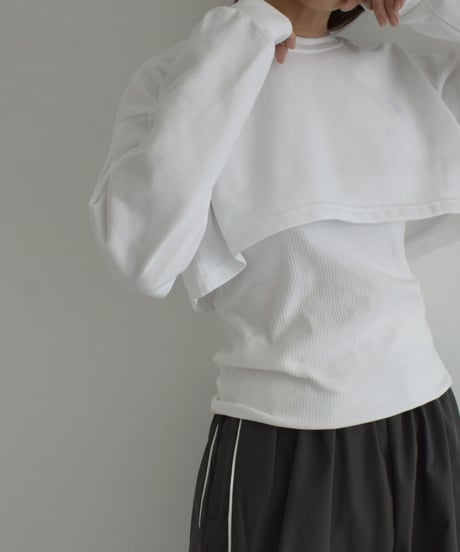 tops-02447　ショートスウェットプルオーバー　ホワイト　ベージュ　チャコール　ブラック