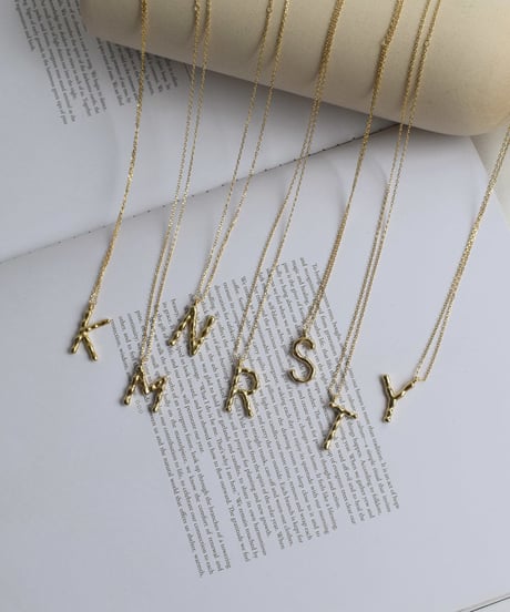 mb-necklace2-02035　Gold plating　SV925 イニシャルネックレス　シルバー925　BOX付き