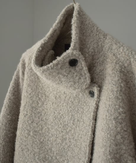 coat-02052　ウール混 ハイネック ブークレ ショート コート　ライトグレージュ　モカ