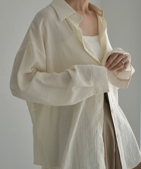tops-02546　エンボス加工 ルーズ シャツ　エクリュ　ベージュ　モカ