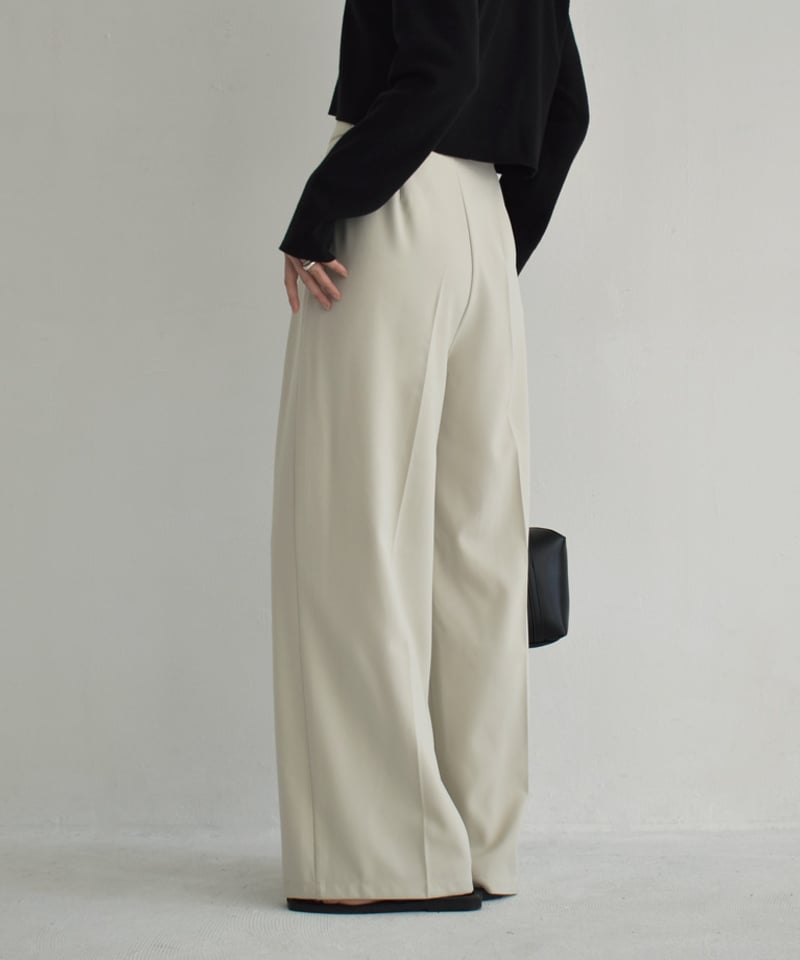 bottoms-02267 タックワイドパンツ エクリュ ブラック | L a v i s h