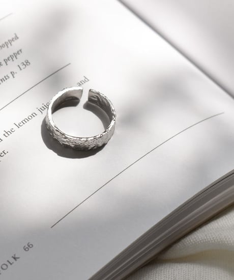mb-ring2-02079　SV925　エンボスデザイン　リング　シルバー925