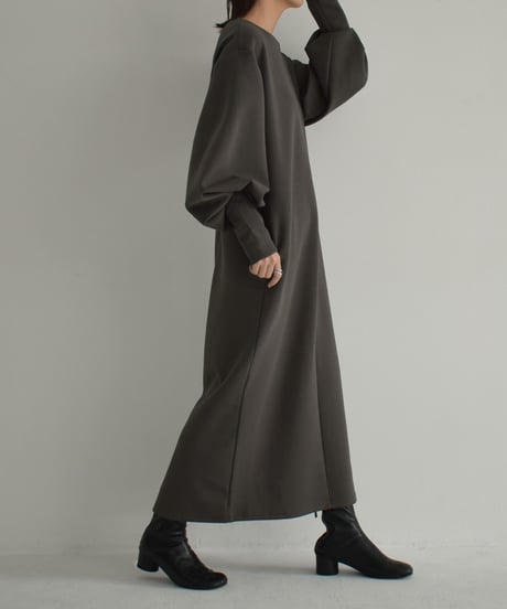 onepiece-12012　タックスリーブ ダンボールニット ワンピース　チャコール　ブラック