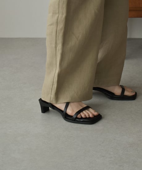 shoes-02151　ヒールストラップサンダル　エクリュ　キャメルベージュ　ブラック