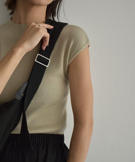 nh-knit-02230　モックネック フレンチスリーブニット　エクリュ　グレージュ　ブラック