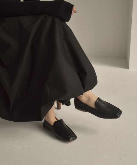 shoes-02169　クッション仕様　スクエアトゥスリッポン　グレージュ　ブラック