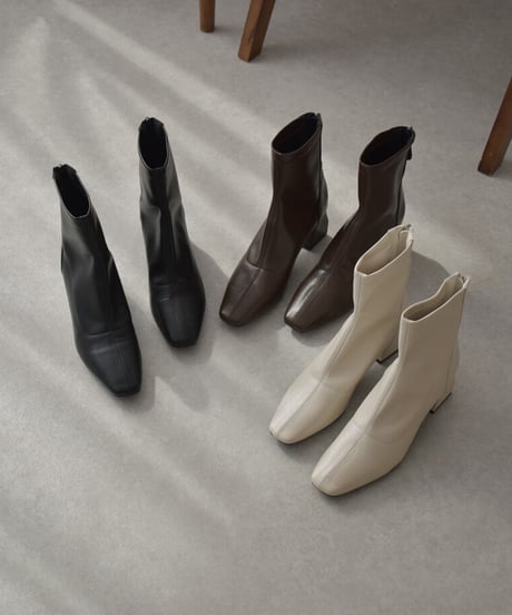 shoes-02165　スクエアトゥ ショートブーツ　エクリュ　ダークブラウン　ブラック