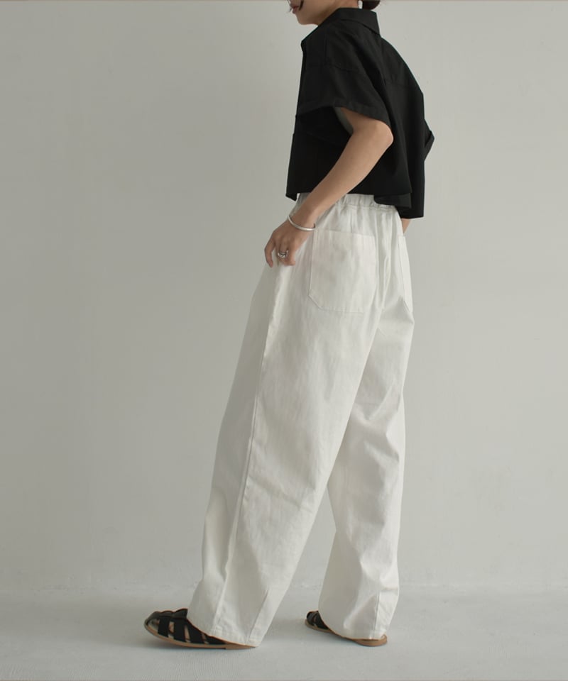 ネイビーとホワイトのクロップドトップス tops-02482 フロントポケット クロップドシャツ ブルー ブラック