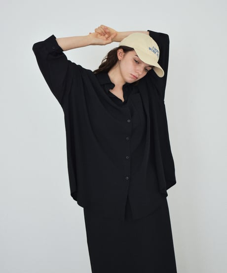 tops-02609　オーバーサイズ ルーズ シャツ　ホワイト　ブルー　ブラック
