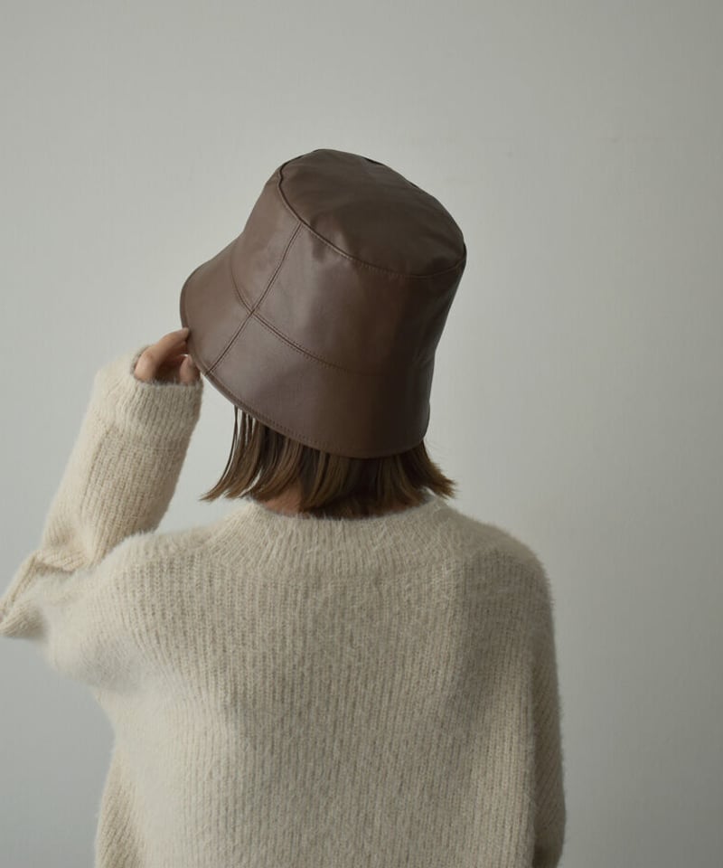 nh-cap-02056 フェイクレザー バケットハット グレージュ チャコール