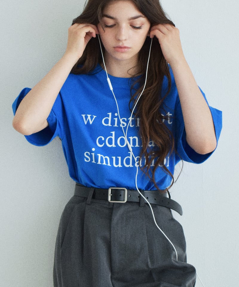 nh-tops-02612 オーバーサイズ ロゴ Tシャツ ホワイト ブルー | L a v