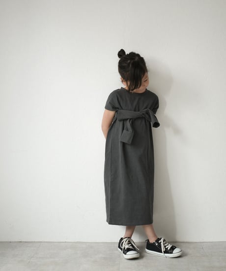 nh-kidsonepiece-04001　日本製　キッズ　スリットスリーブ　Ｔシャツワンピース　チャコール　ピスタチオ　110cm　120cm　130cm